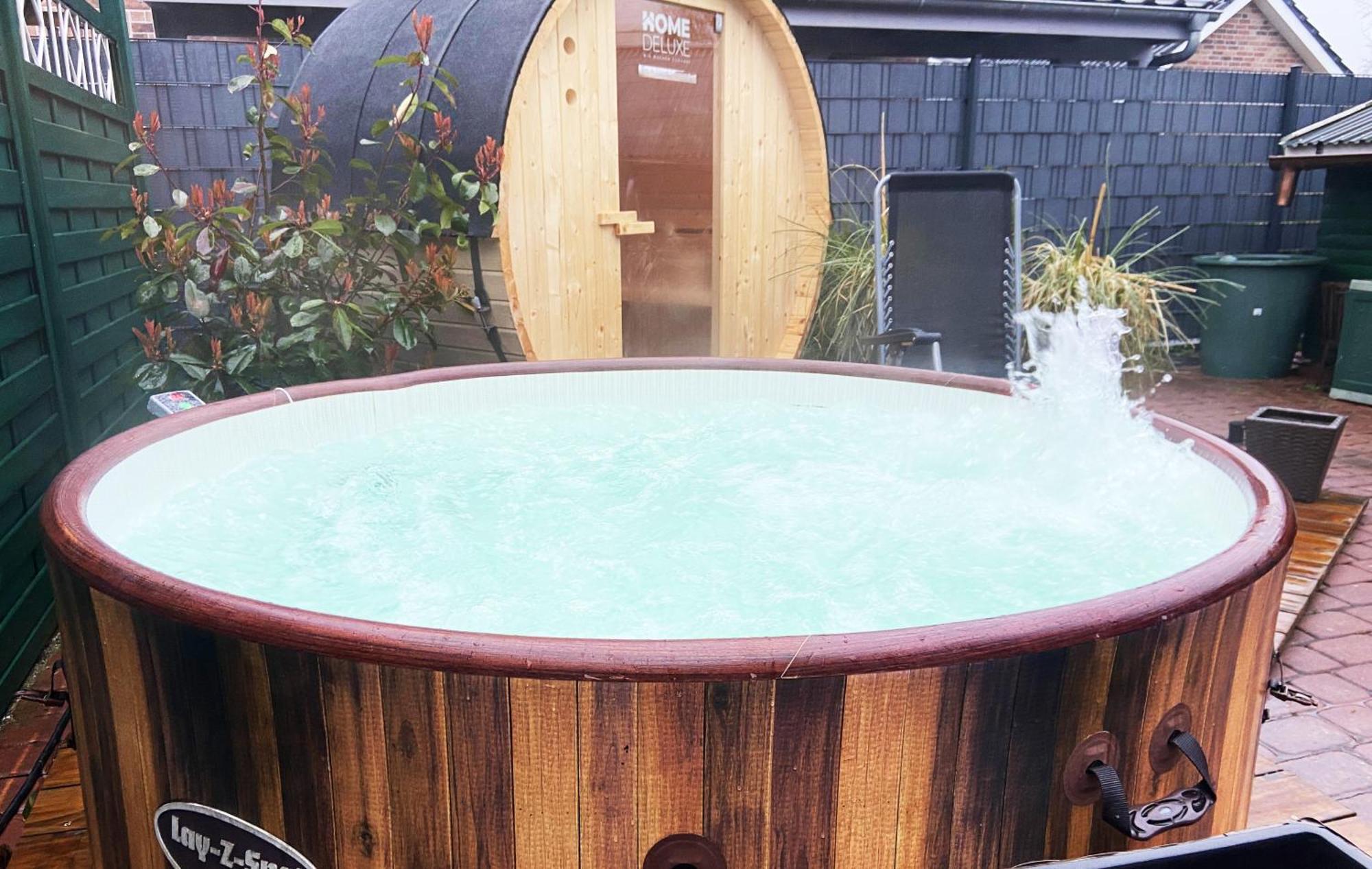 Ferien Im Wangerland Ferienwohnung Leuchtturm Minsen Schillig Hund Pool Sauna Norderaltendeich Exterior foto