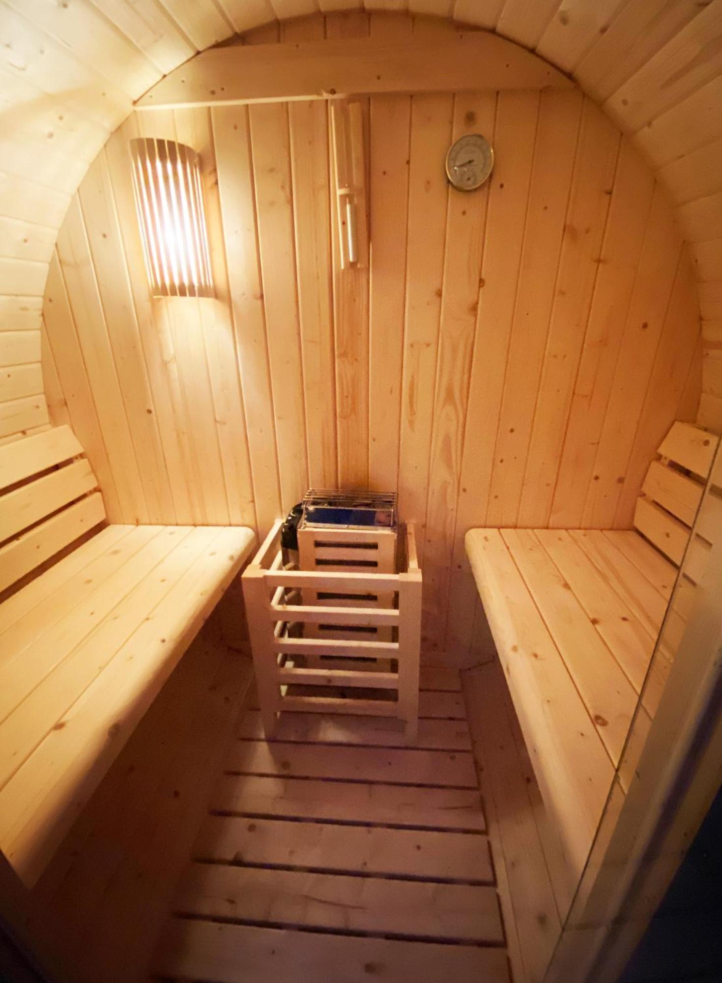 Ferien Im Wangerland Ferienwohnung Leuchtturm Minsen Schillig Hund Pool Sauna Norderaltendeich Exterior foto